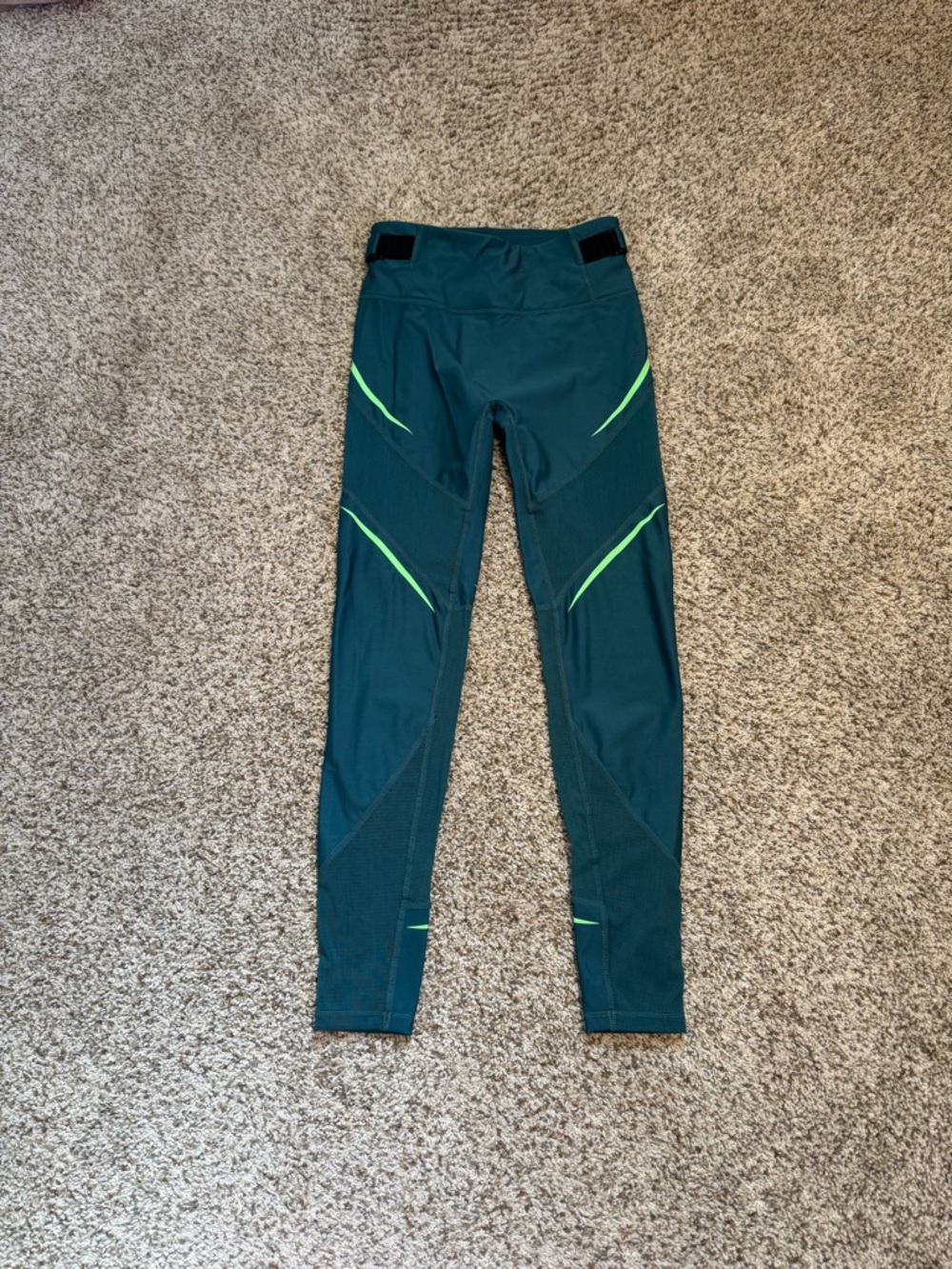 Fanka Body Sculpt Mesh Leggings Teal with Neon Green Accents - M